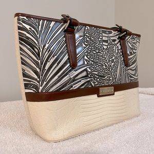 Medium Asher Silver Loreto Brahmin